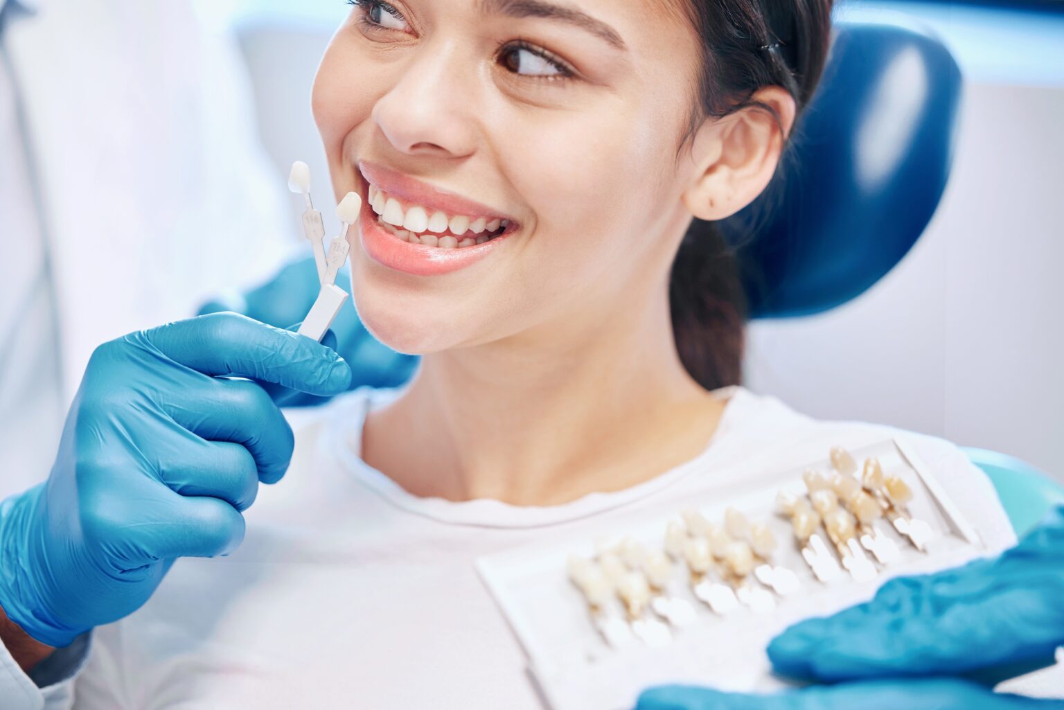 what is a periodontist